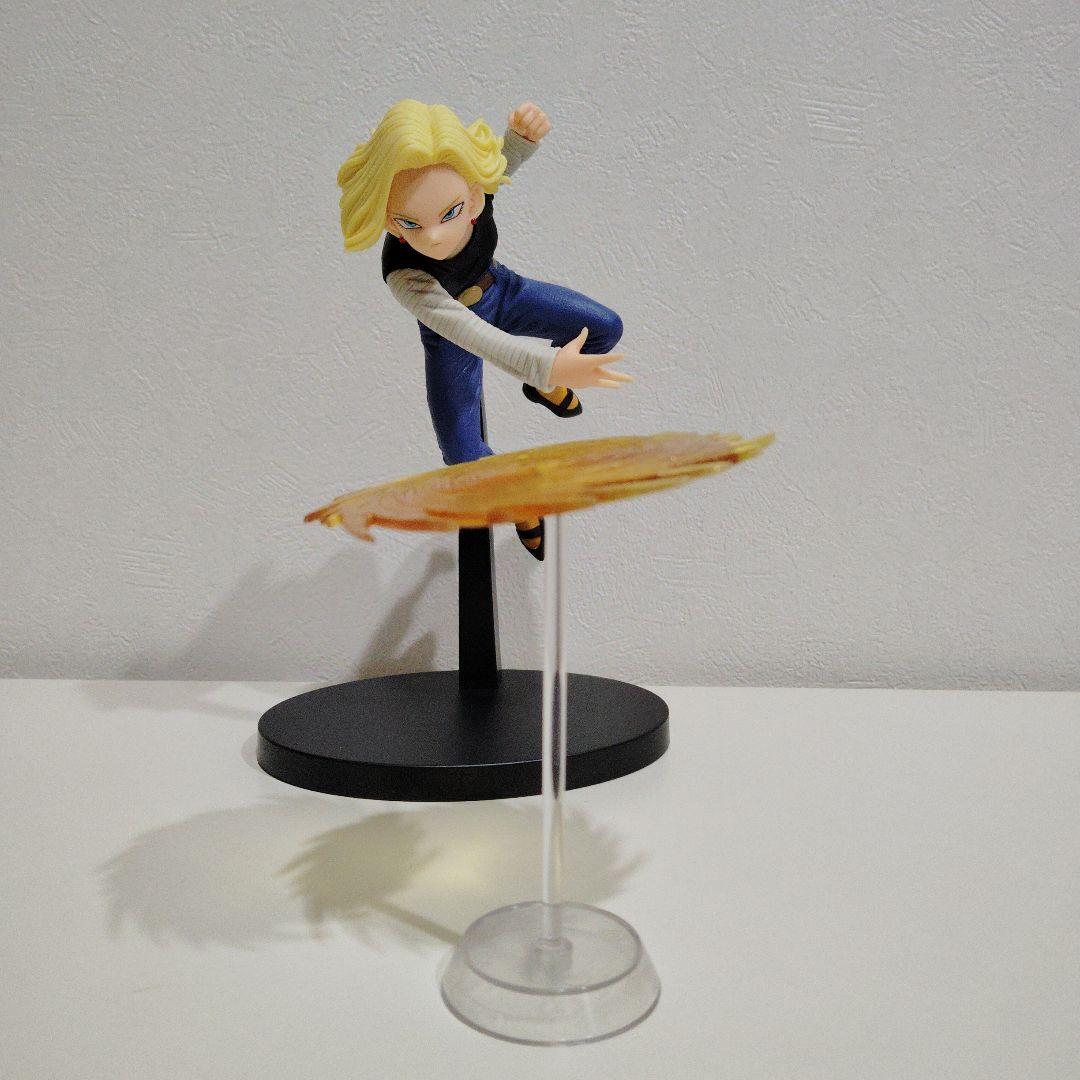 ドラゴンボール　一番くじ　フィギュア　ブルマ　チチ　１８号