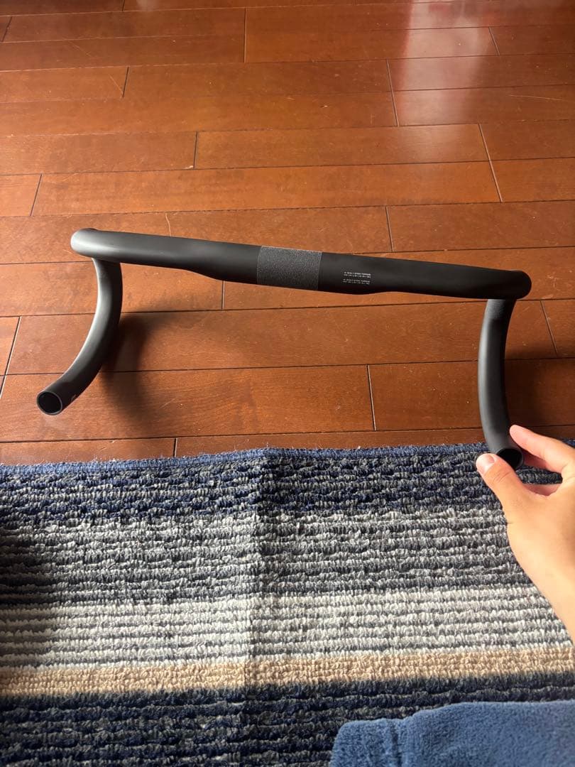 S-WORKS CARBON SHALLOW ROAD BAR 幅380m