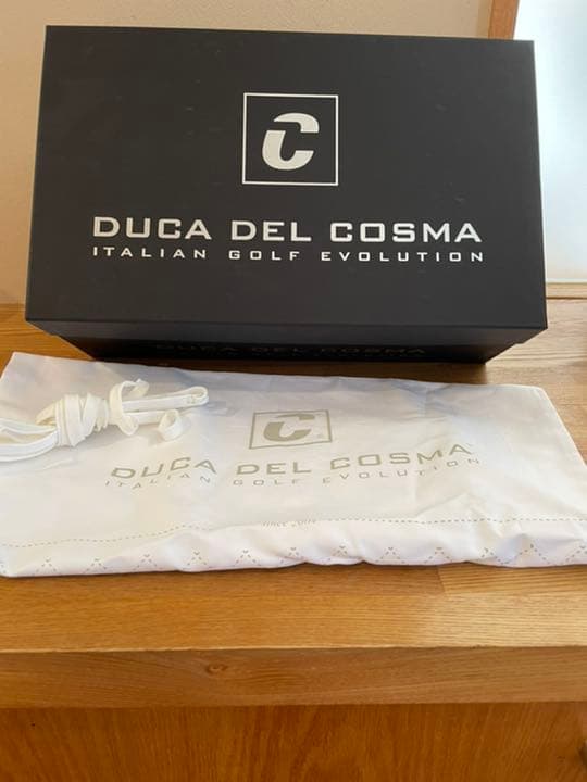 Duca Del Cosuma イタリア製のゴルフシューズ