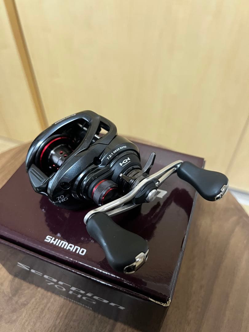 シマノ スコーピオン 70HG 美品 海水未使用 1回使用のみ ベイトリール