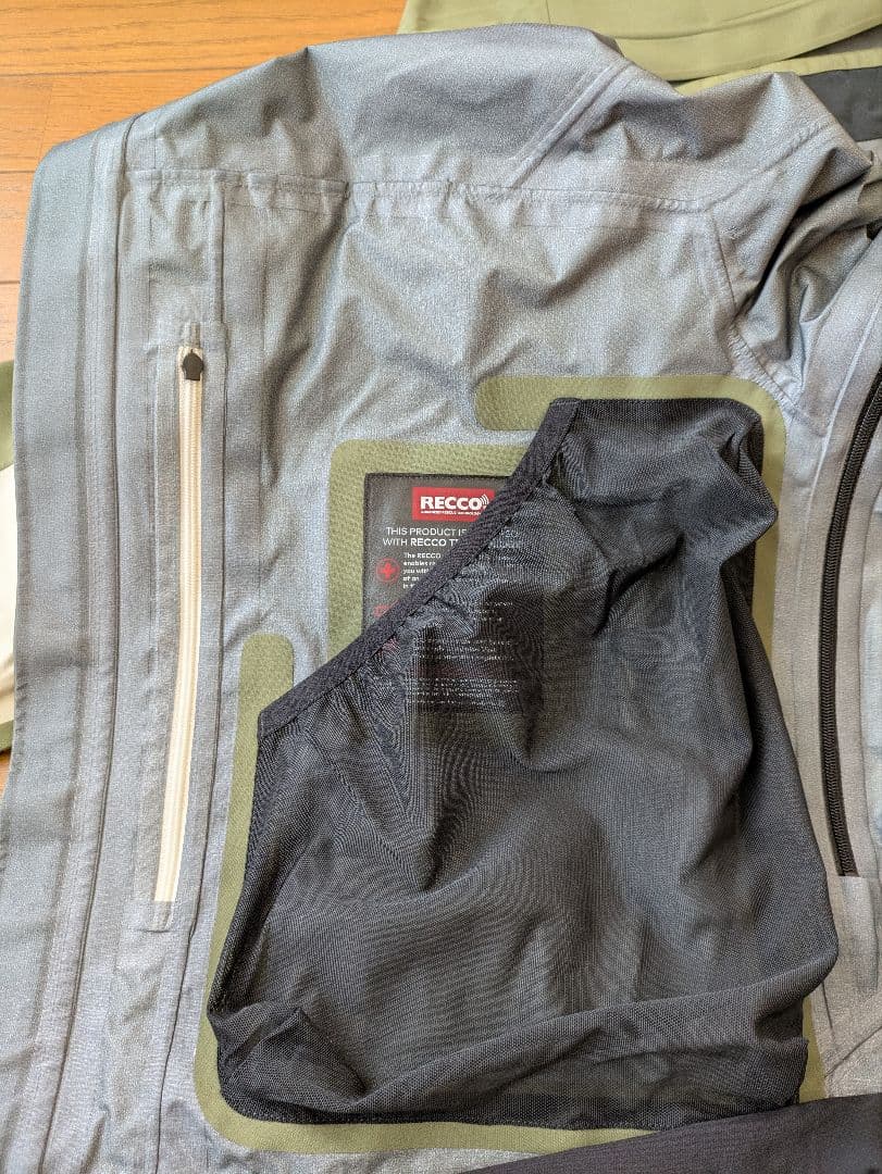 Burton AK457 Guide JKT & BIB PNT 上下セット