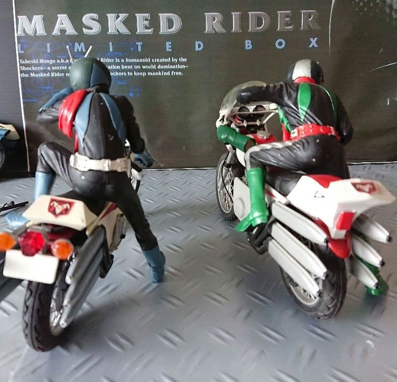 「ジャンク」壽屋　仮面ライダー2種 組立塗装済品