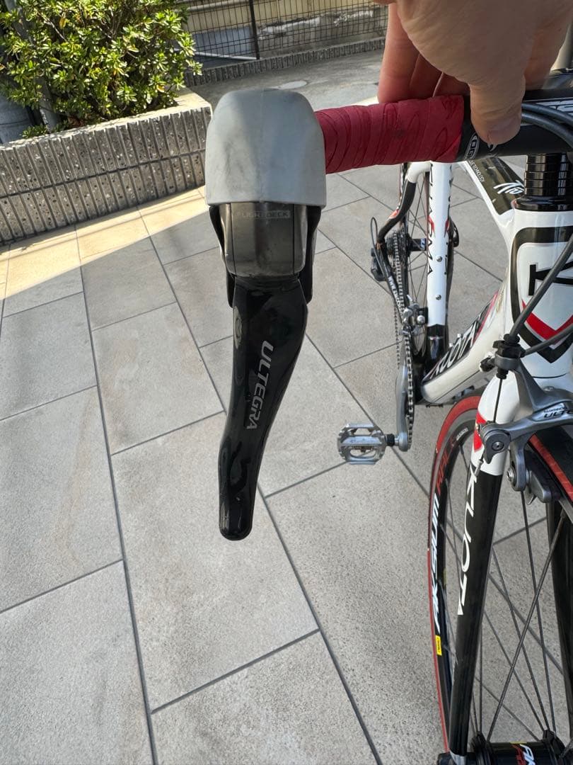 KUOTA kharmaカーボンロードバイク自転車