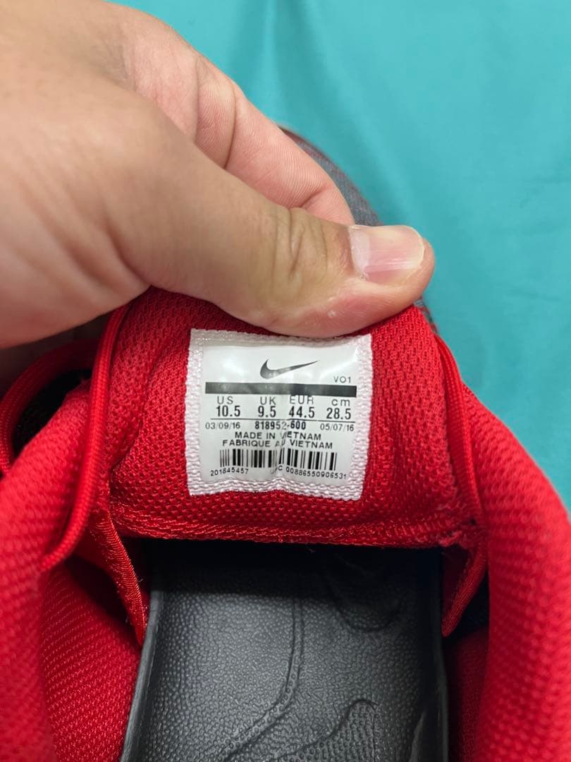 Nike Kobe メンタリティ2シューズ US 10.5 赤