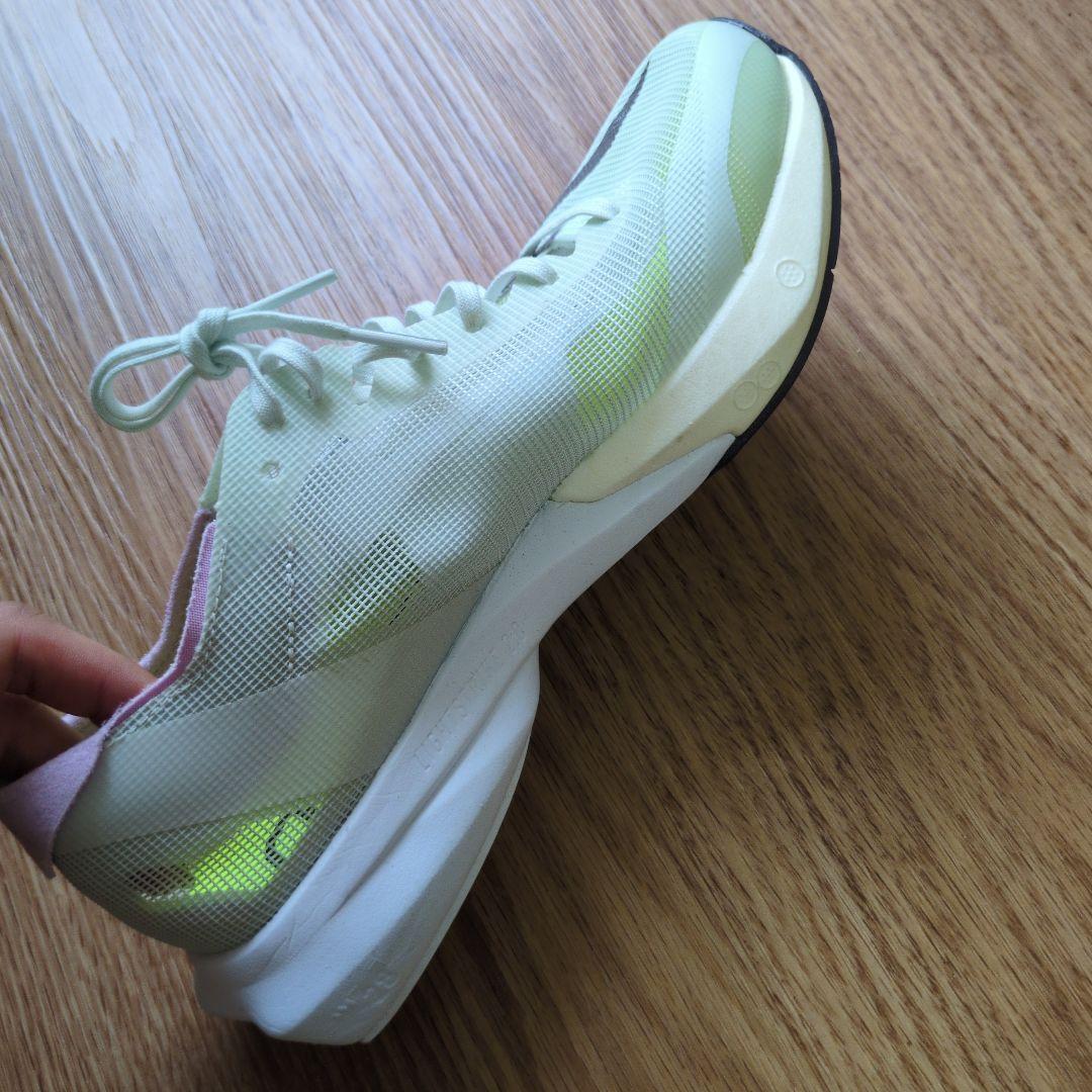 アディダス Adizero Adios8　23.0cm