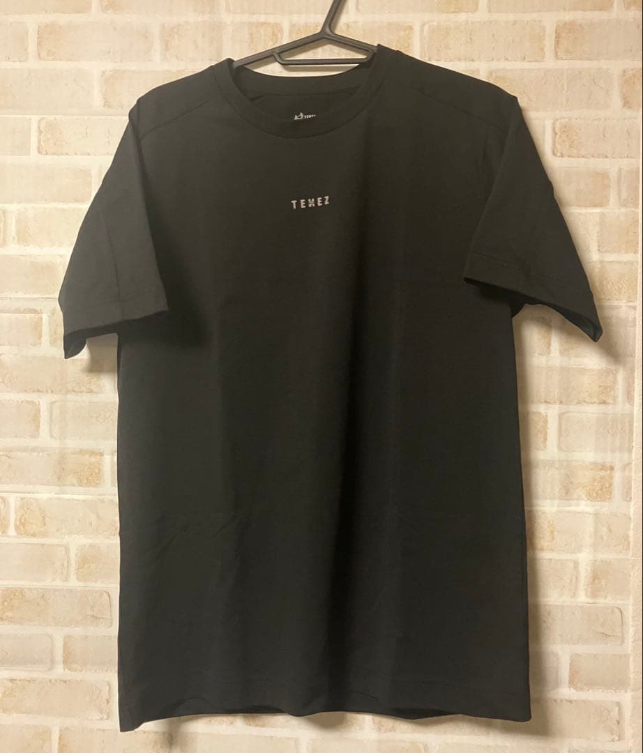《美品》TENEZ テニスウェア 半袖Tシャツ Mサイズ ブラック