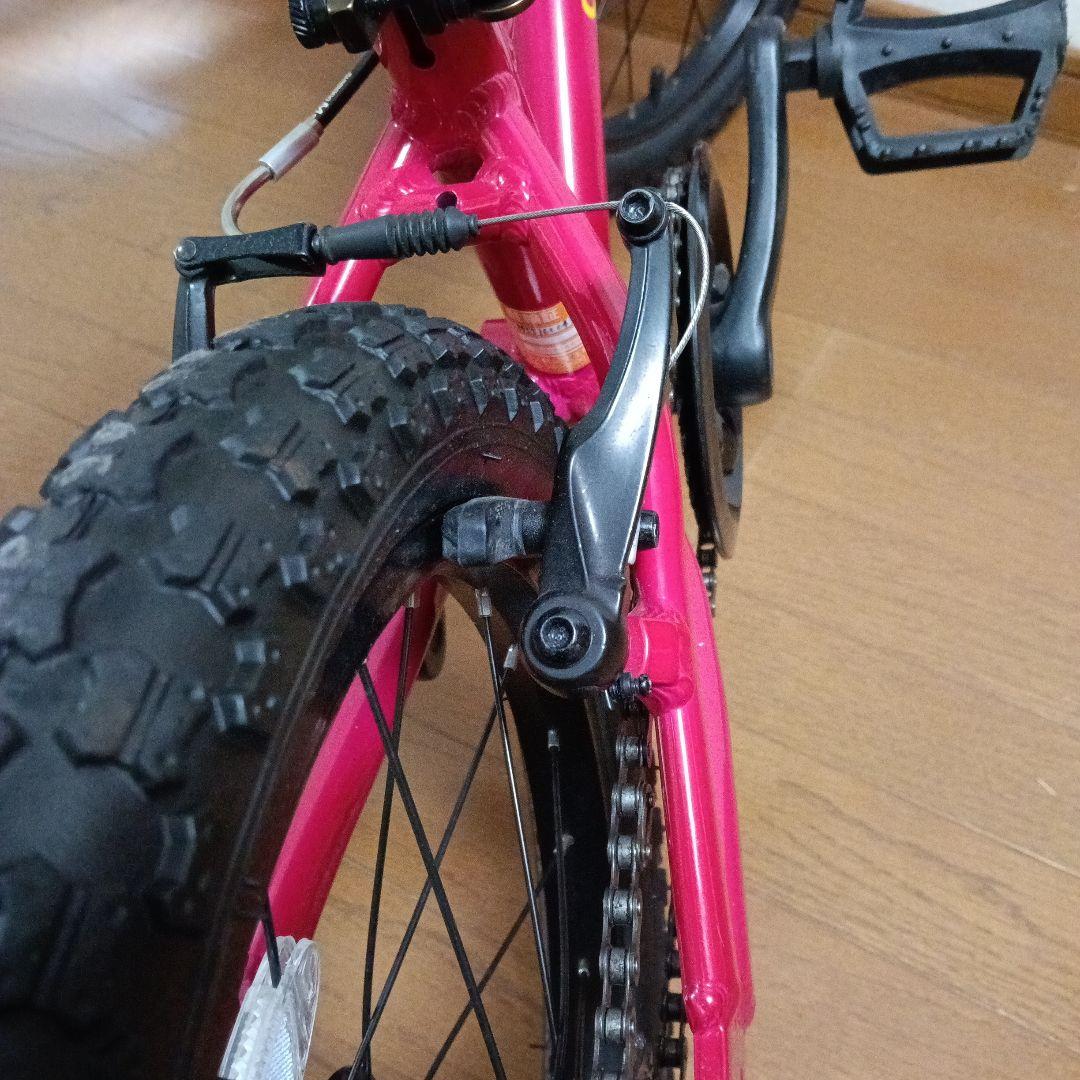 引き取り限定　室内保管　ヨツバサイクル ピンク 16インチ