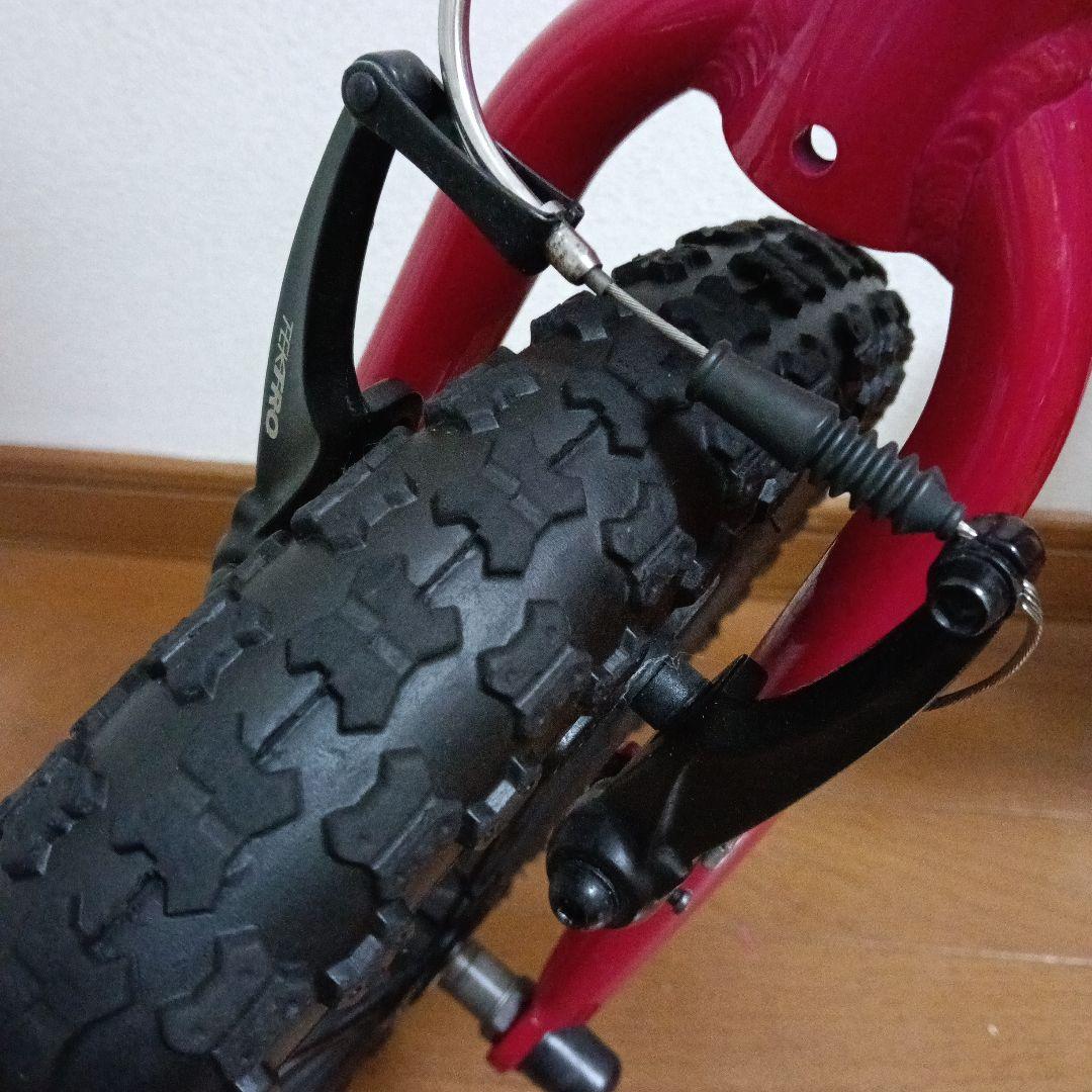 引き取り限定　室内保管　ヨツバサイクル ピンク 16インチ