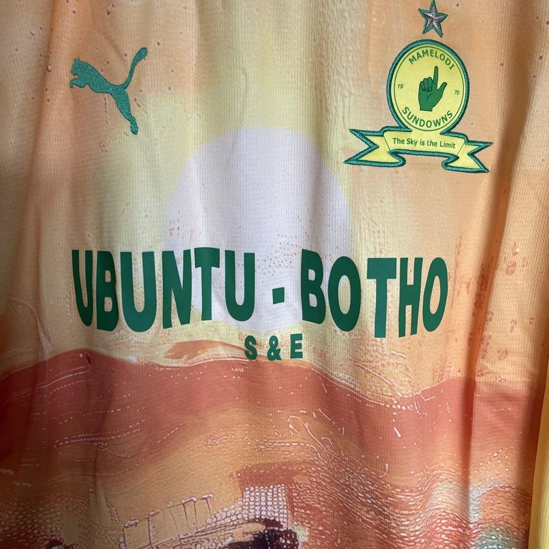 新品タグ付き　PUMA Mamelodi Sundowns サッカーユニフォーム