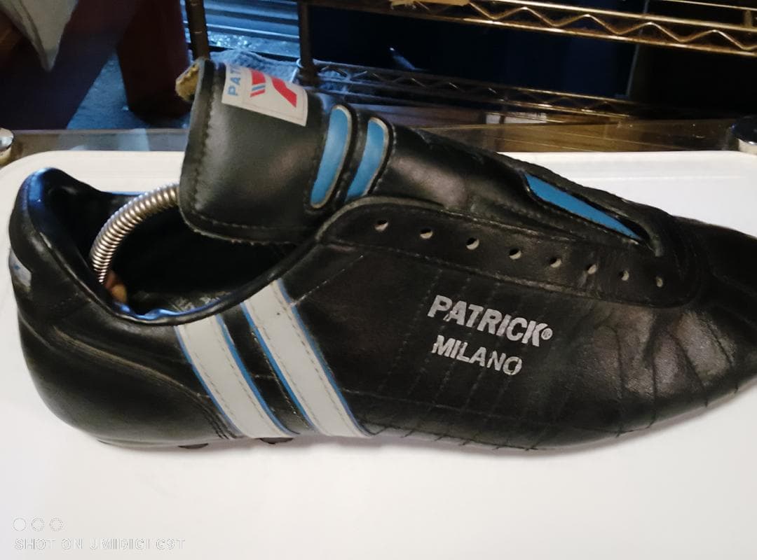 貴重PATRICK MILANO　サッカースパイク　43