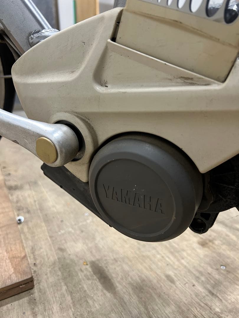 【ジャンク】YAMAHA 電動アシスト自転車 シティタイプ シルバー 27インチ