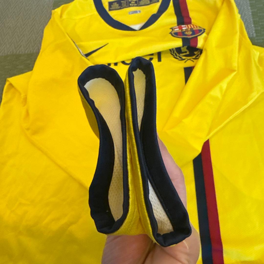 【美品】FCB バルセロナ　ユニセフ　サッカー　ナイキ　シャツ　イエロー　長袖