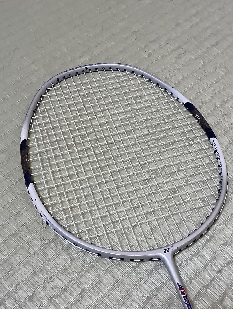 YONEX　バドミントンラケット　Ti7 TITANIUM MESH LONG