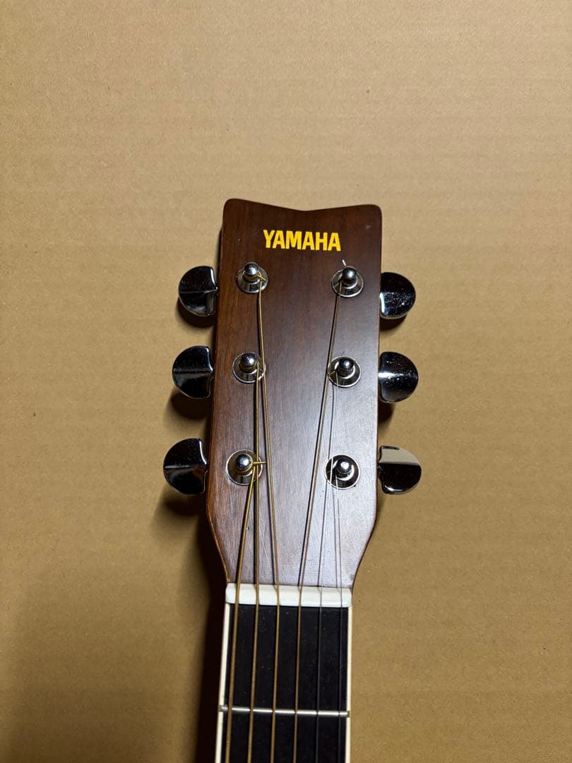 ヤマハ アコースティックギター FG-200D ケース付き
