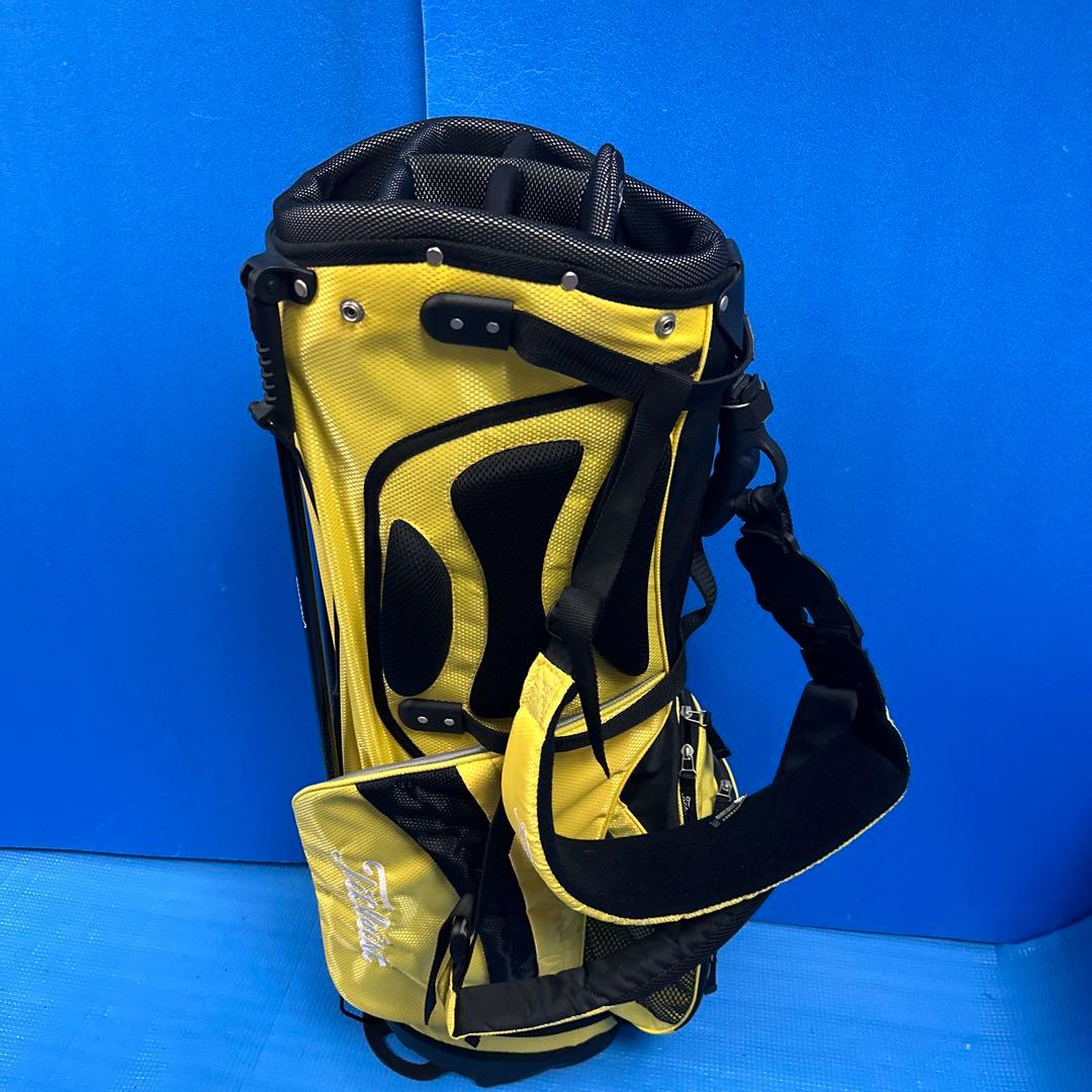 Titleistスタンド式キャディーバッグ