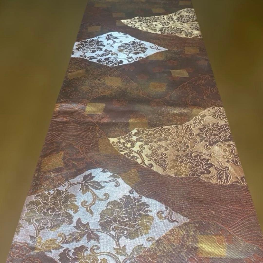 table runner 「更紗夢」　帯リメイク　正絹　西陣織
