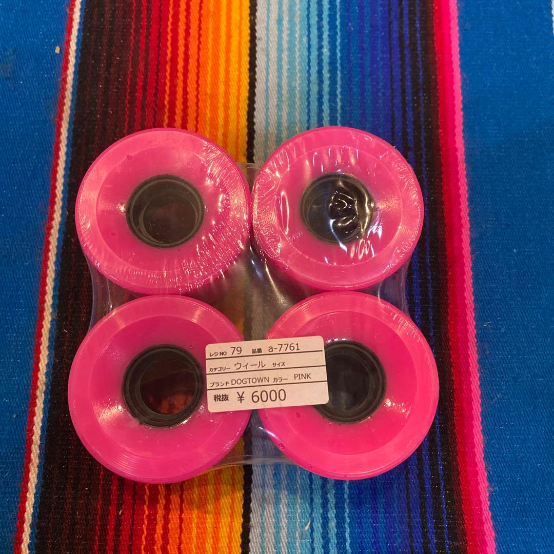DOG TOWNスケートボードホイール 59mm ピンク 4個セット