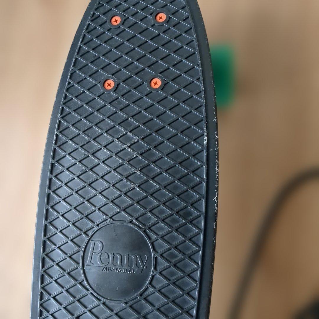 Penny ペニー 22インチ　ブラック・グリーン・オレンジ