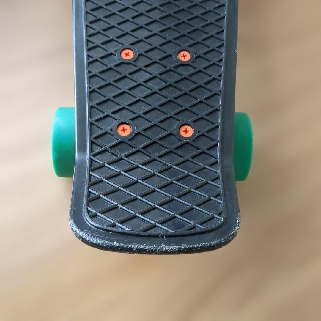 Penny ペニー 22インチ　ブラック・グリーン・オレンジ