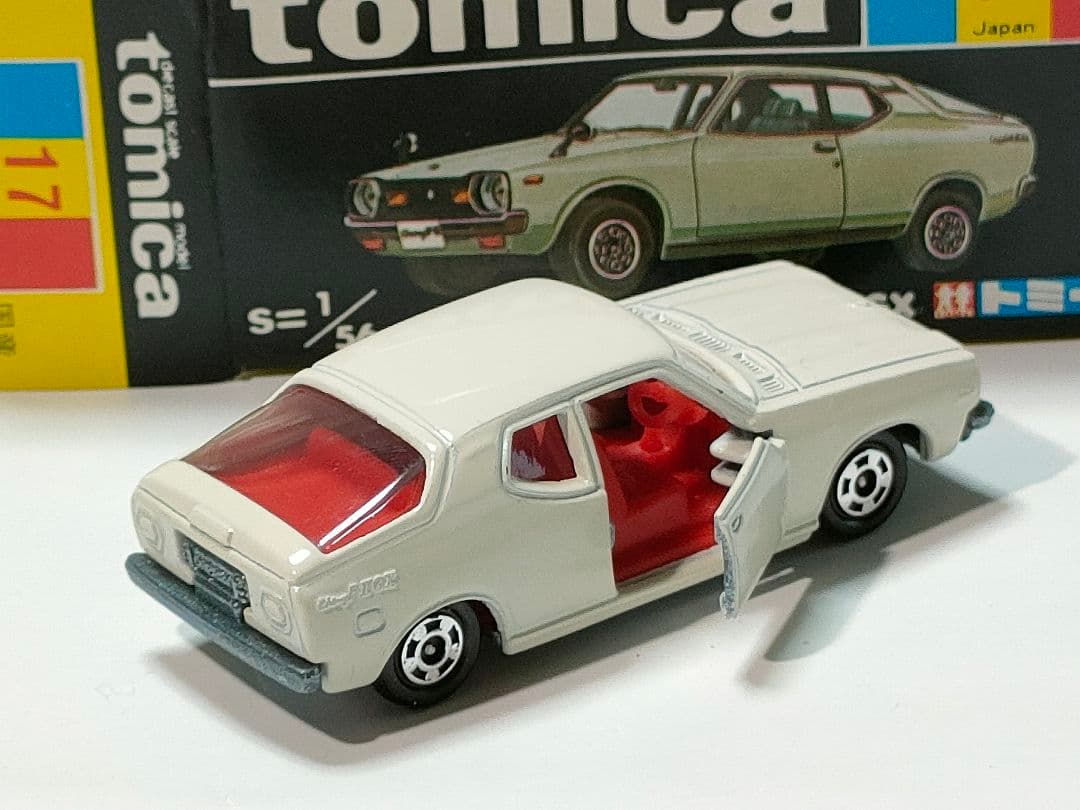黒箱トミカ 17　日産チェリーFⅡ 1400クーペGX　美品　日本製　デッド