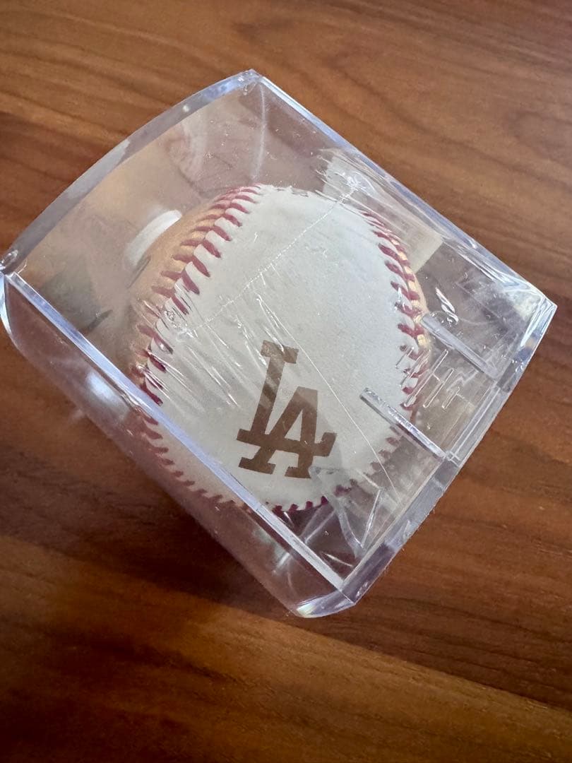 MLB公式グッズ2025MLBワールドシリーズ 限定デュエルロゴボール