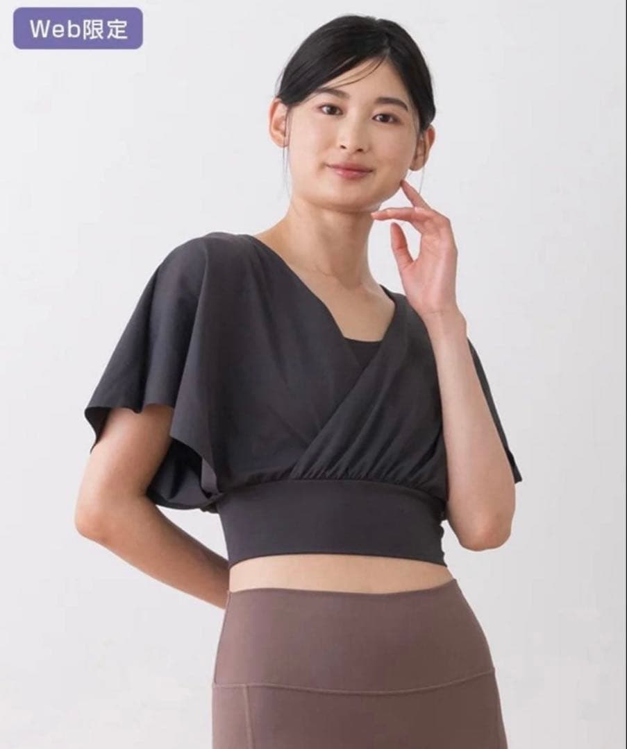 新品　SUKALA ブラトップ付きバルーンカシュクールトップス　M ネイビー