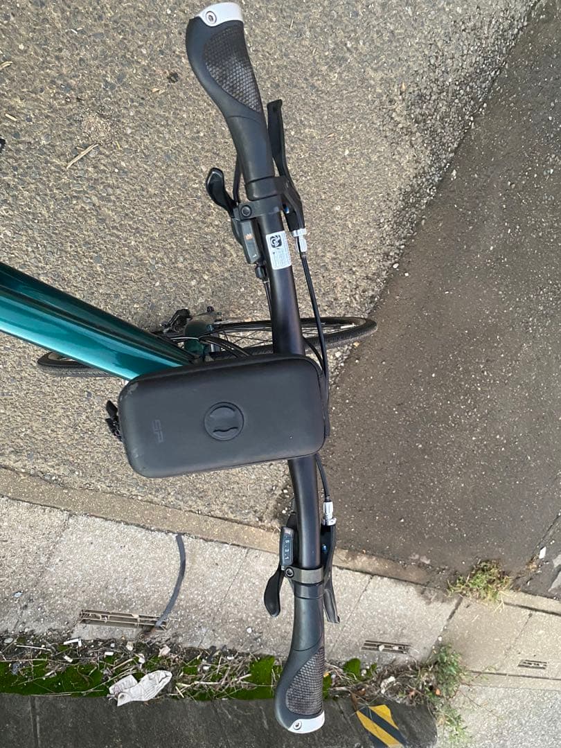 (ブータン)CANNONDALE キャノンデール　クイック5