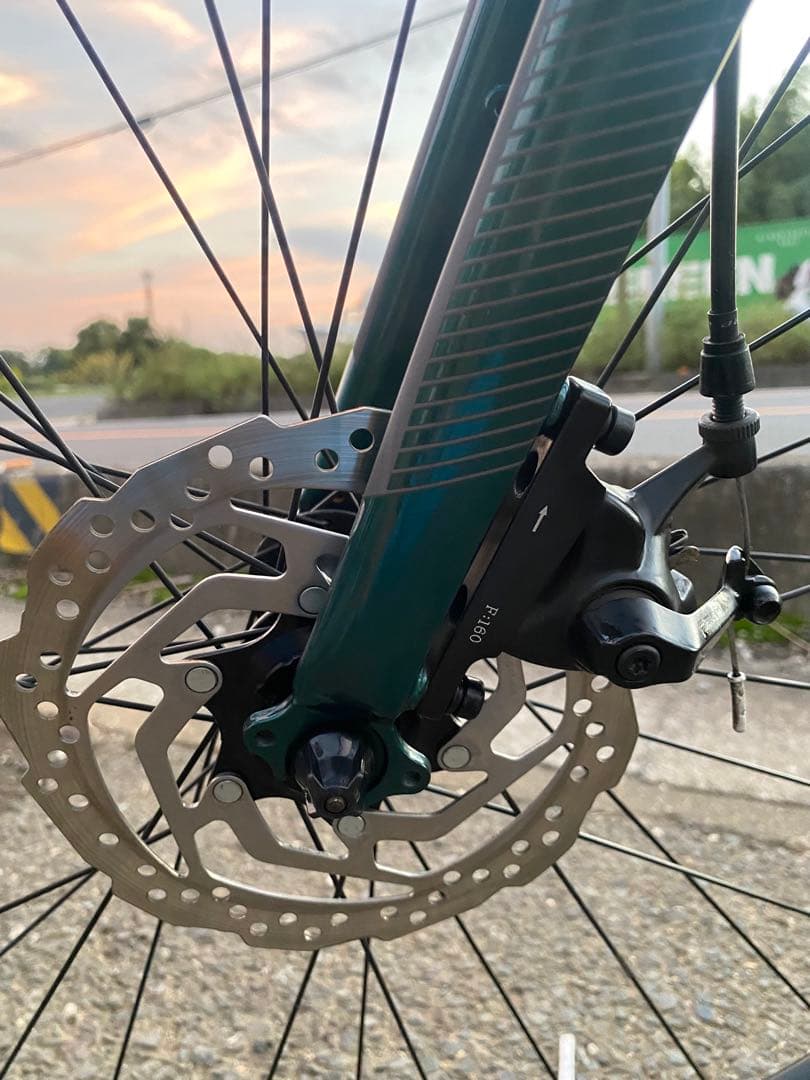 (ブータン)CANNONDALE キャノンデール　クイック5