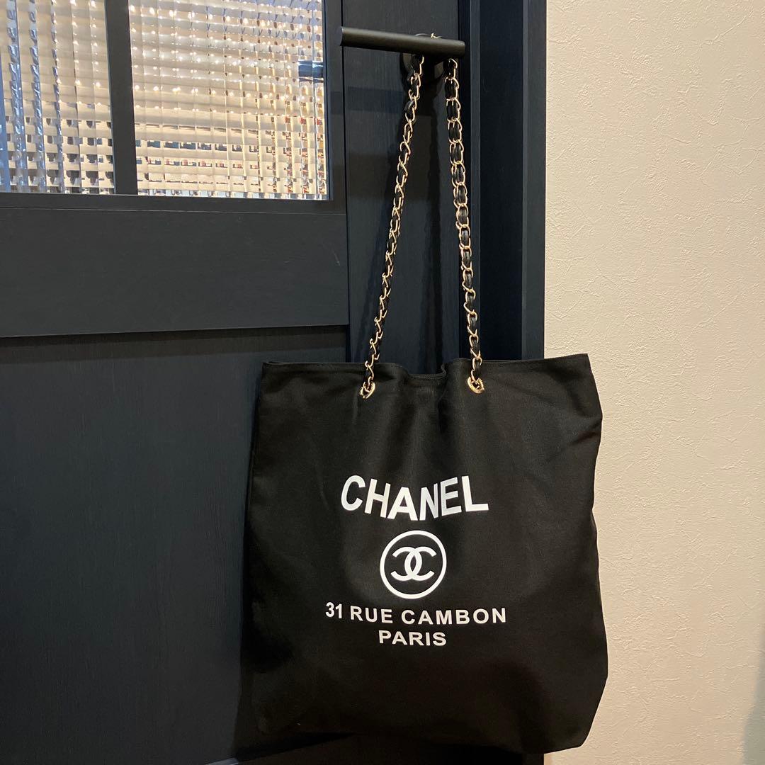 CHANEL ノベルティチェーン2wayトートバッグ　ブラック 1点