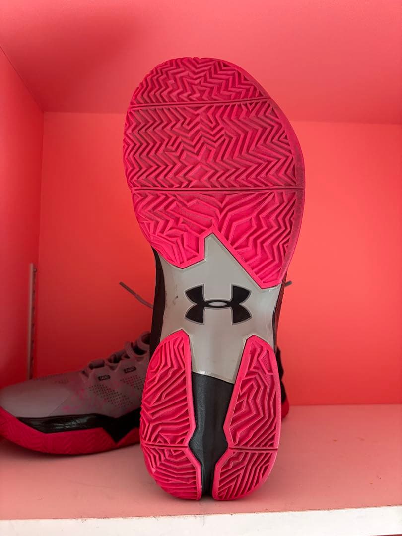 UNDER ARMOUR CURRY 2 ‘MOTHER’S DAY' バッシュ