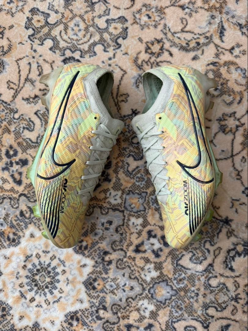 Nike Mercurial ヴェイパースパイクシューズ ネオンイエロー