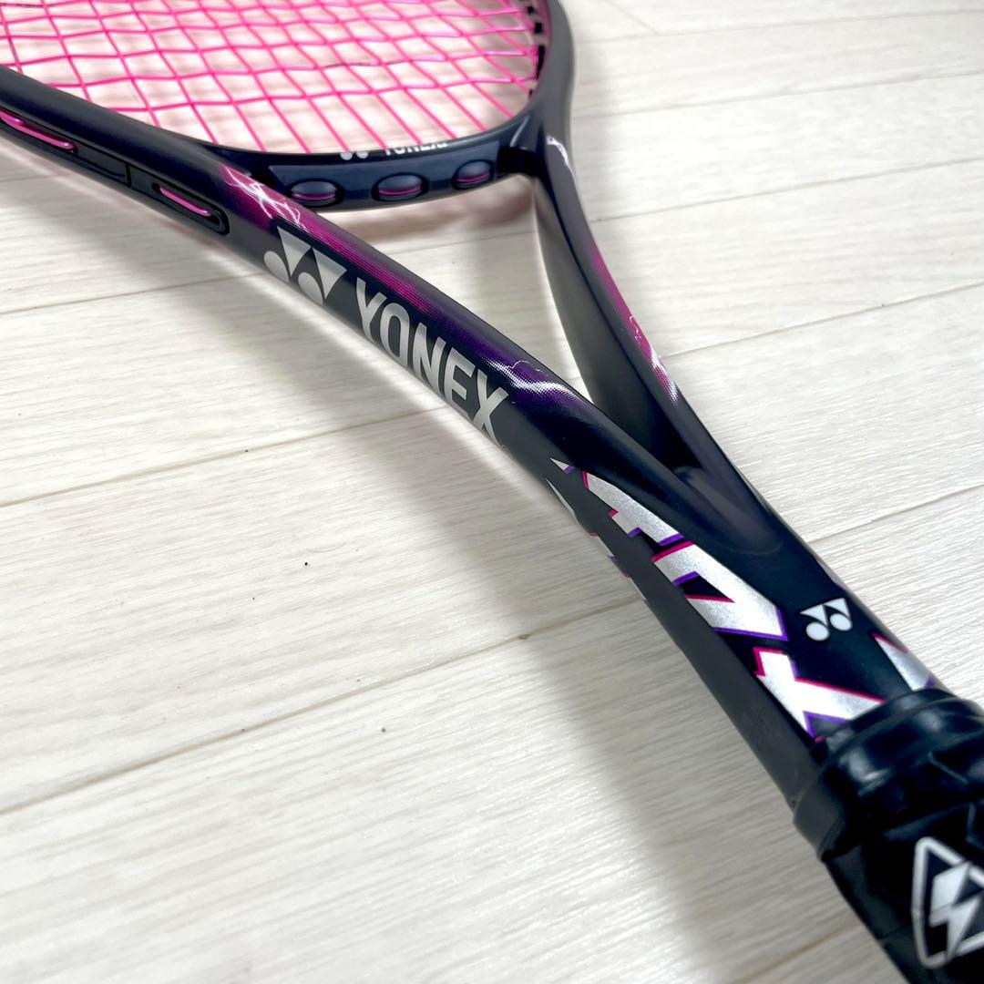 YONEX ヨネックス VOLTRAGE 5V ボルトレイジ5V