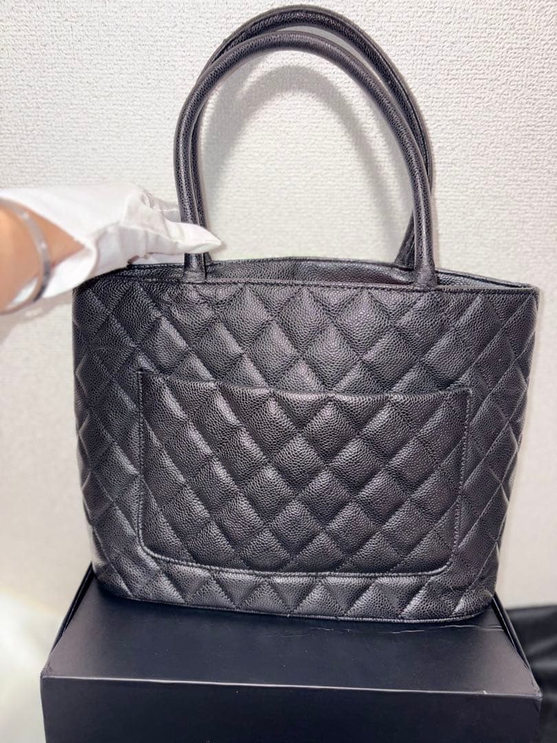 CHANEL ブラック キルティング トートバッグ　ノベルティー