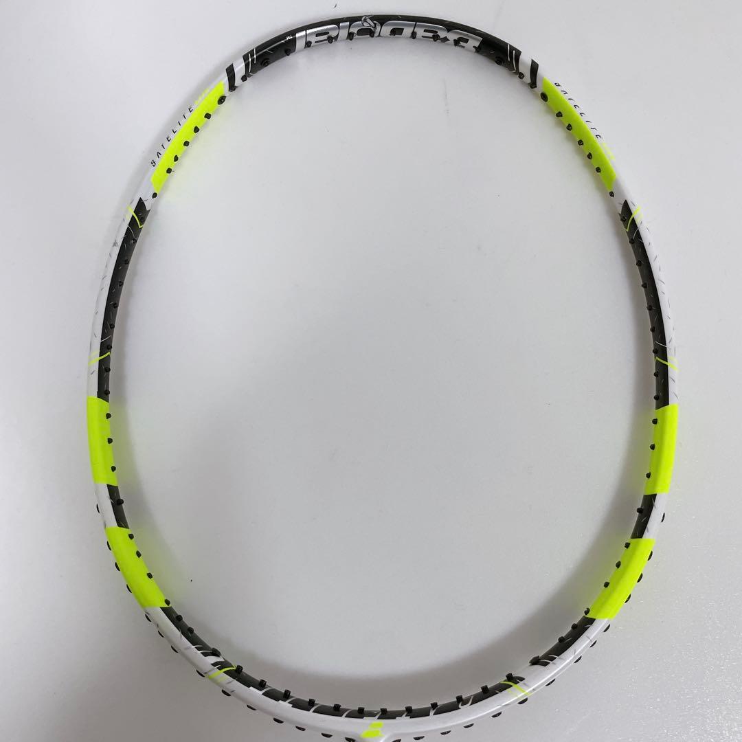 Babolat バボラ6.5 LITE 4UG5 バドミントンラケット①