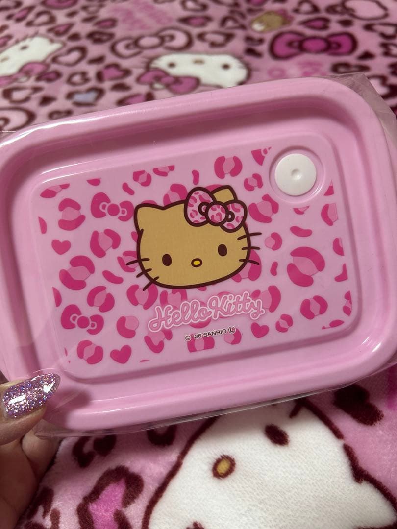 新品 アベイル ♡ハローキティ♡ピンクヒョウ柄セット