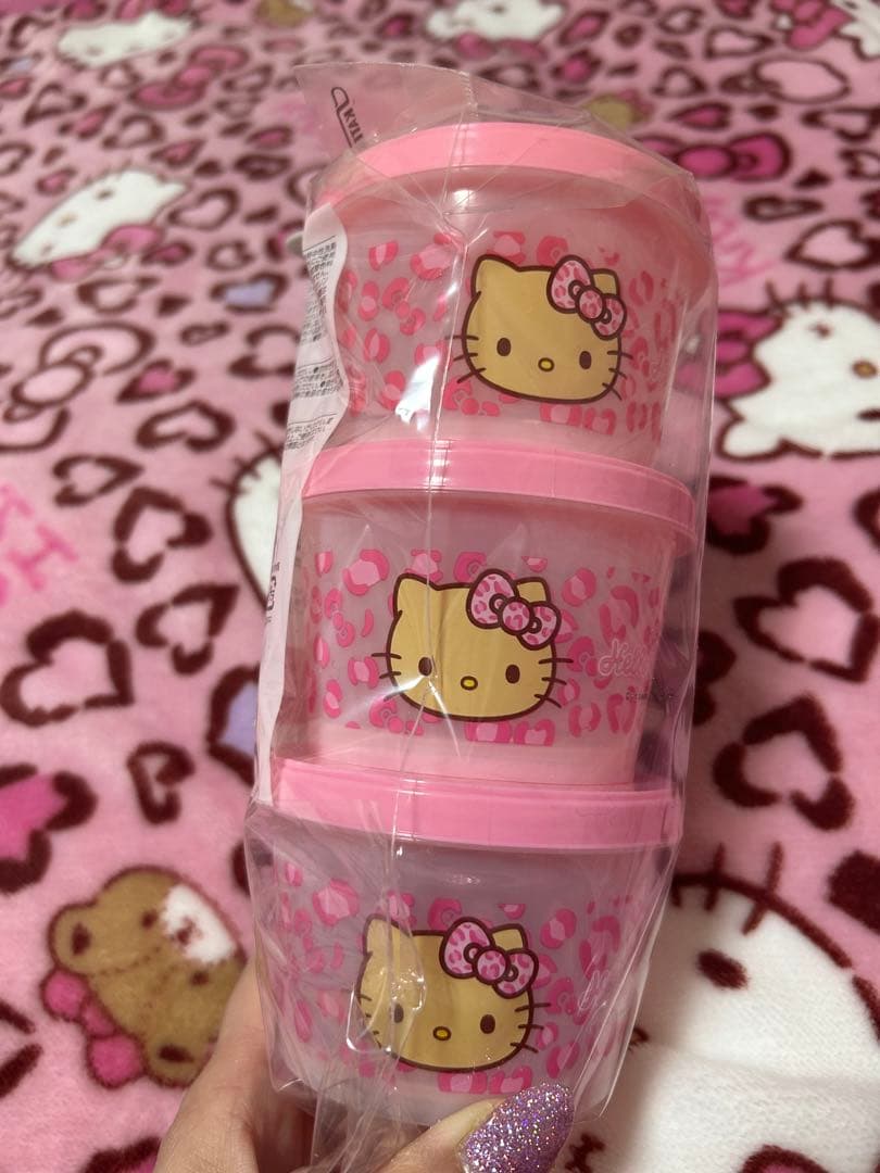 新品 アベイル ♡ハローキティ♡ピンクヒョウ柄セット