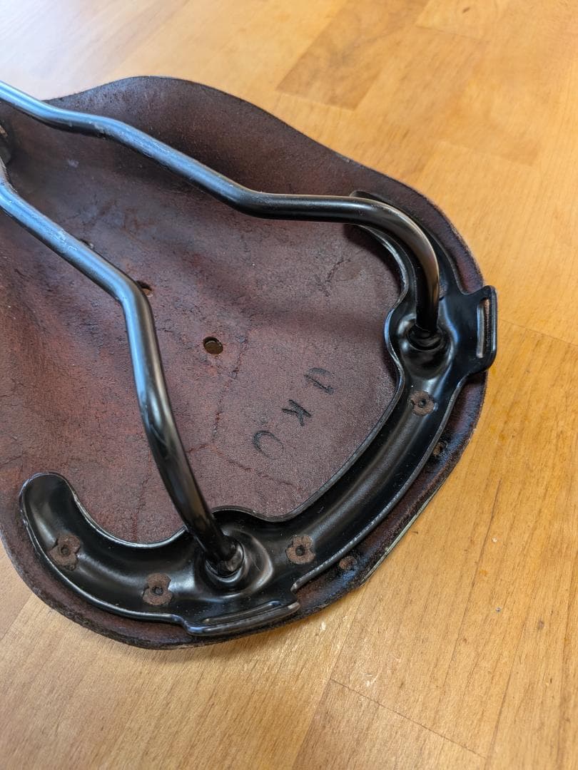 BROOKS B17 レザーサドル ブラウン