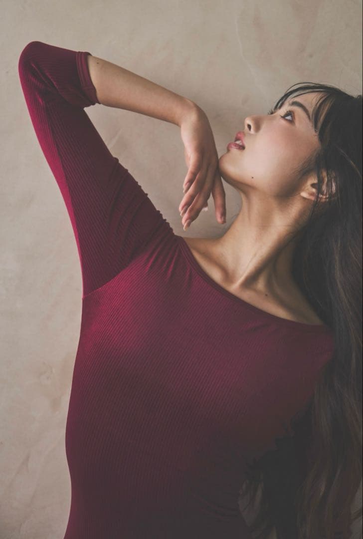 新品 スティナ stina Retune 大人気 ベロア レオタード M 完売品