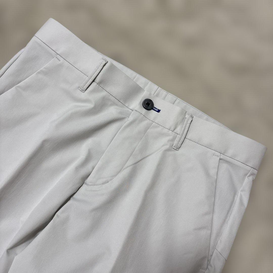 新品☆DESCENTE 『BLUE LABEL』ゴルフパンツ　ライトグレー　M