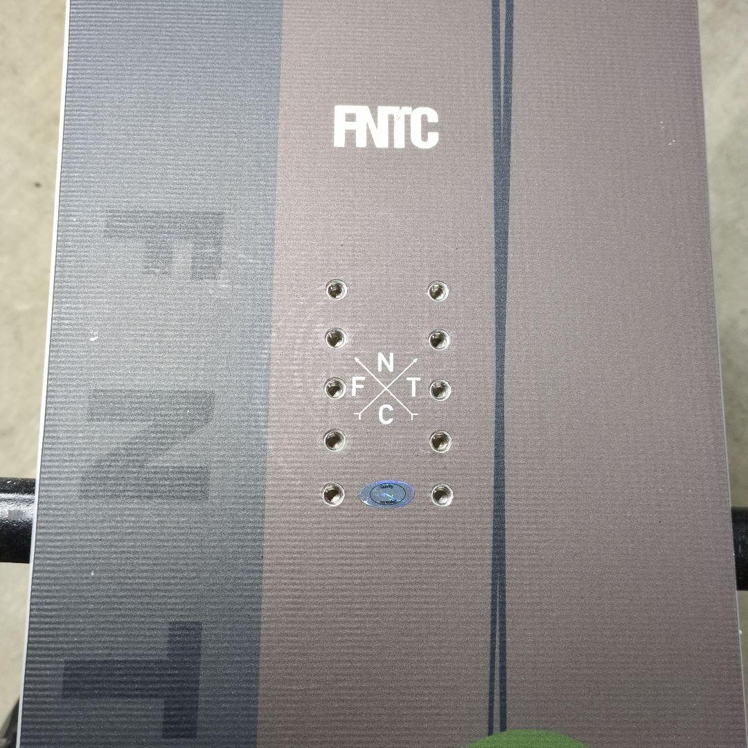 24-25 FNTC エフエヌティーシー TNTR 157cm グラトリ
