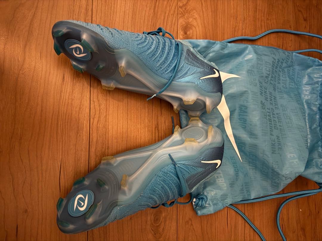 Nike ファントムGX2 FG