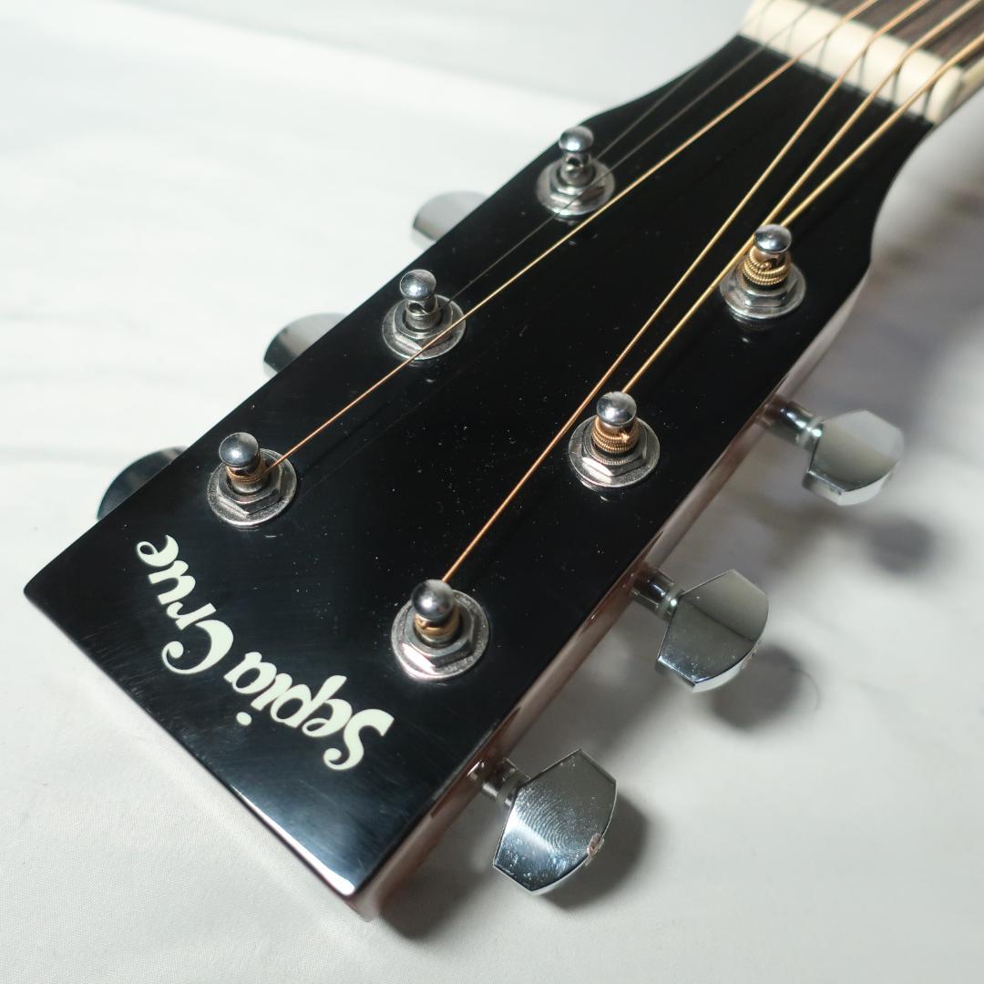 Sepia Crue FG-10 VS アコースティックギター