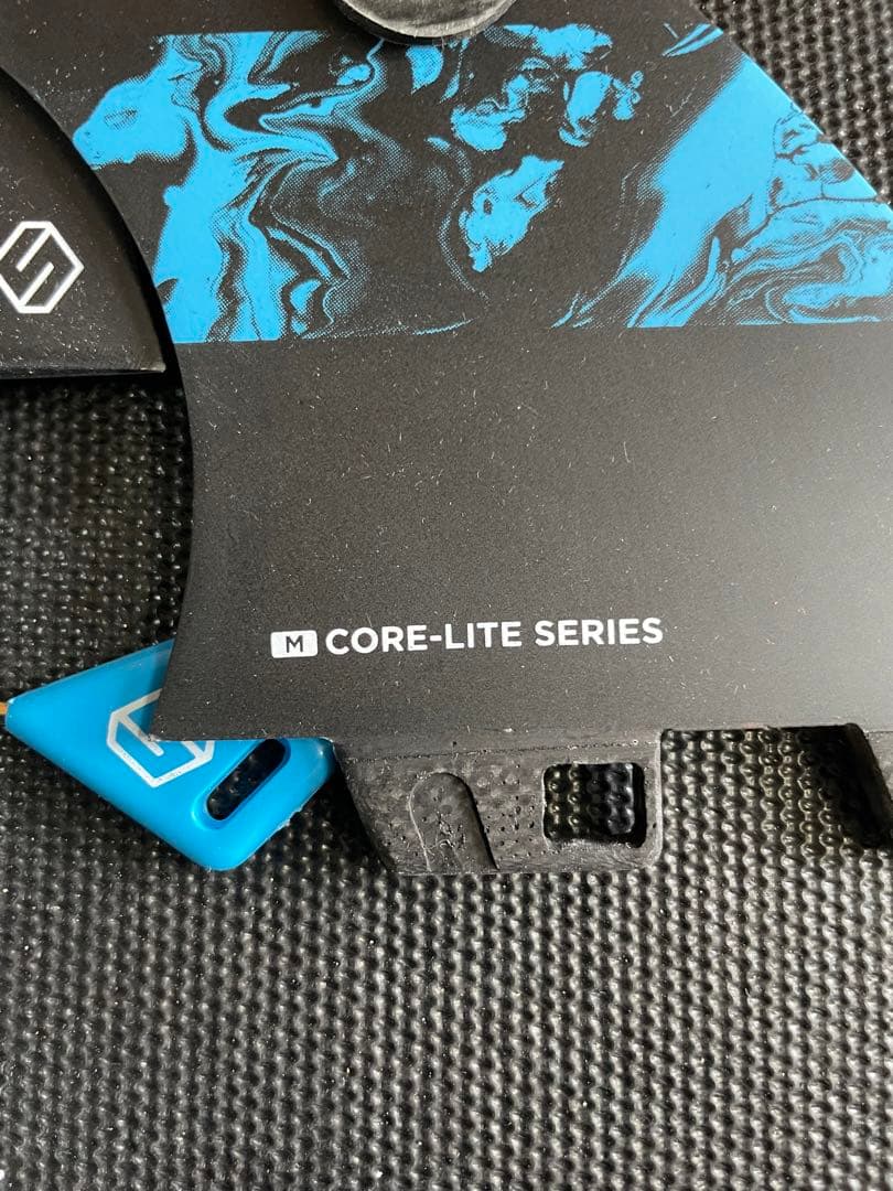 SHAPERS CORE-LITE Mサイズフィンセット