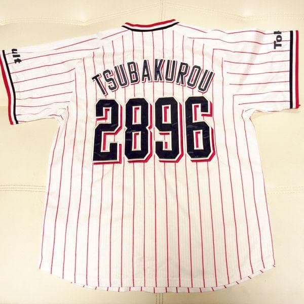 東京ヤクルトスワローズ つば九郎 マジェスティック レプリカユニフォーム M