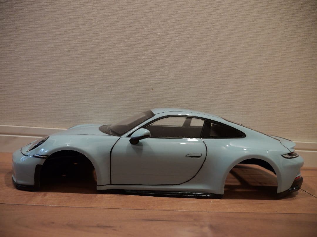 タミヤ PORSCHE 911 S/T ボディ