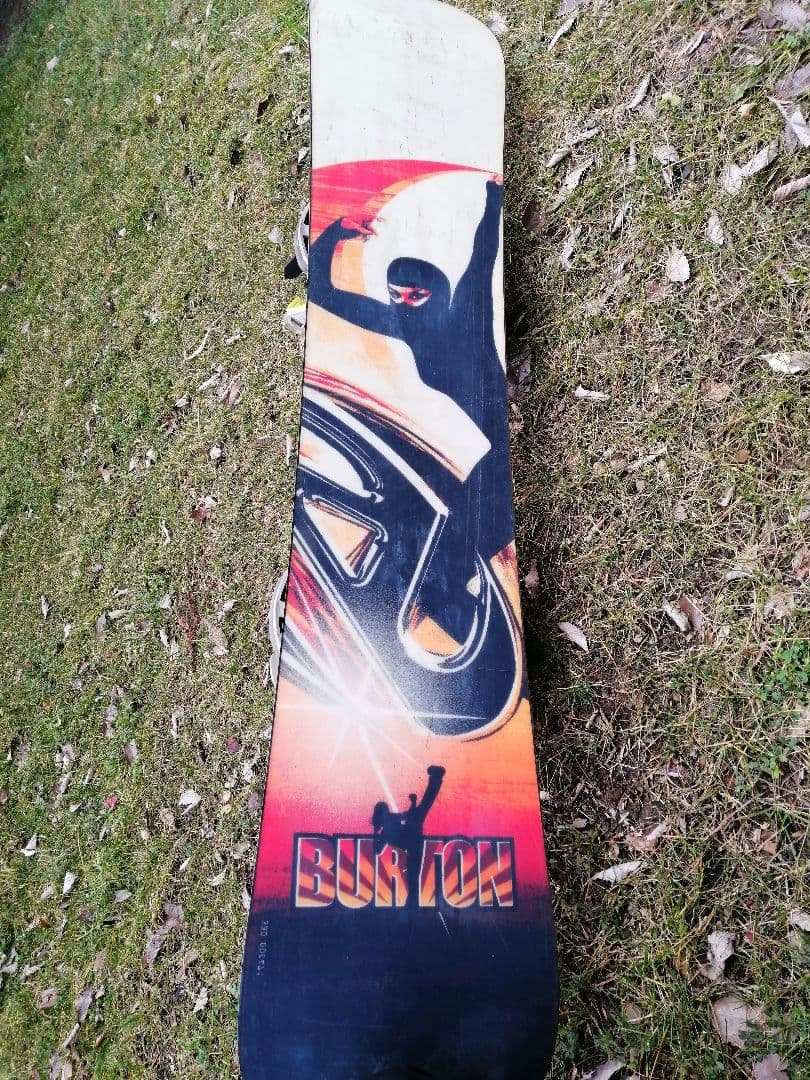 Burtonスノーボード