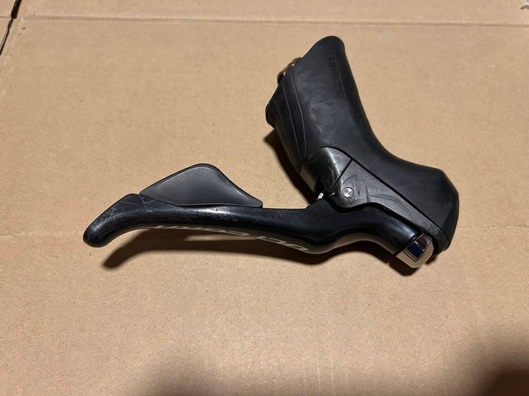 R8000 ULTEGRA stiレバー