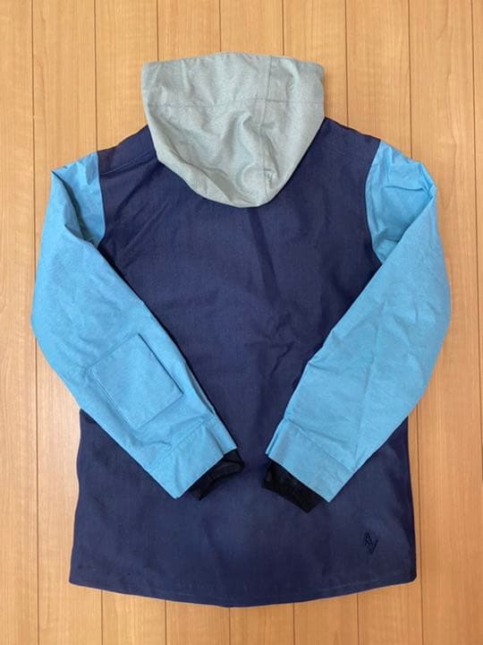 AA HARDWEARスノーボードジャケット