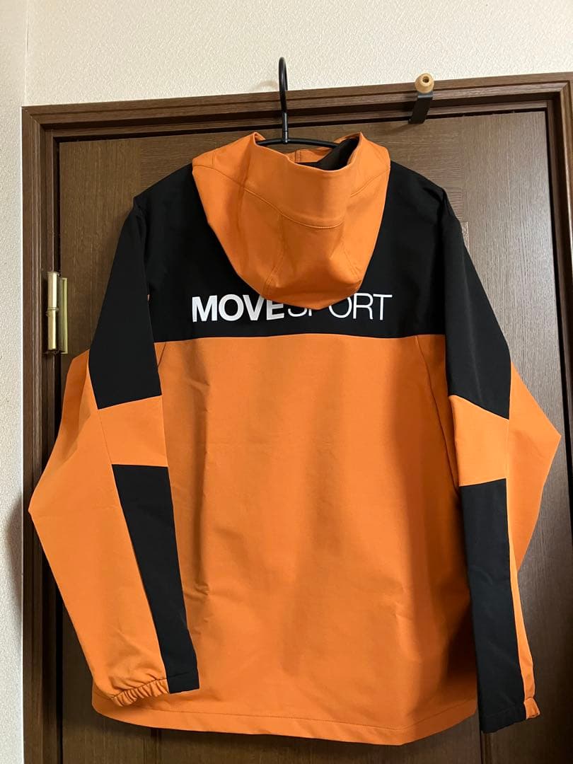 デサント アスレチック　MOVESPORTトレーニング ウェア　ジャケット