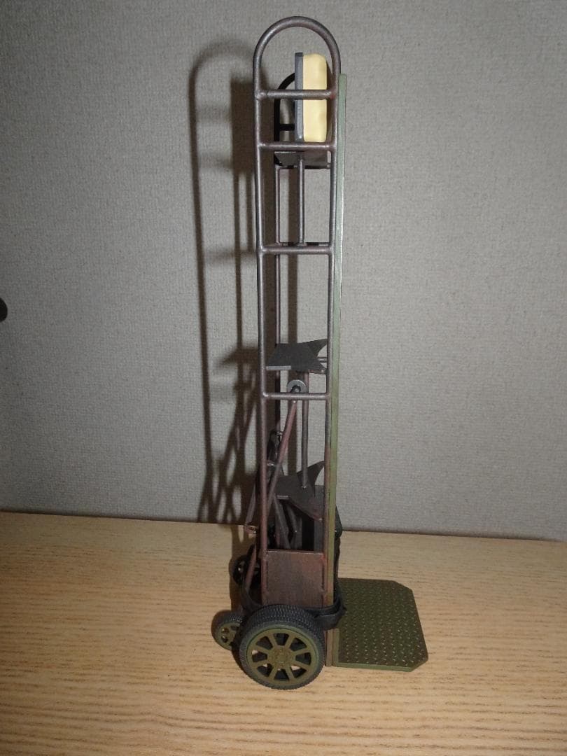 1/6スケールのメタルバウンドカーとハンニバルのマスクタイプのホットトイズ